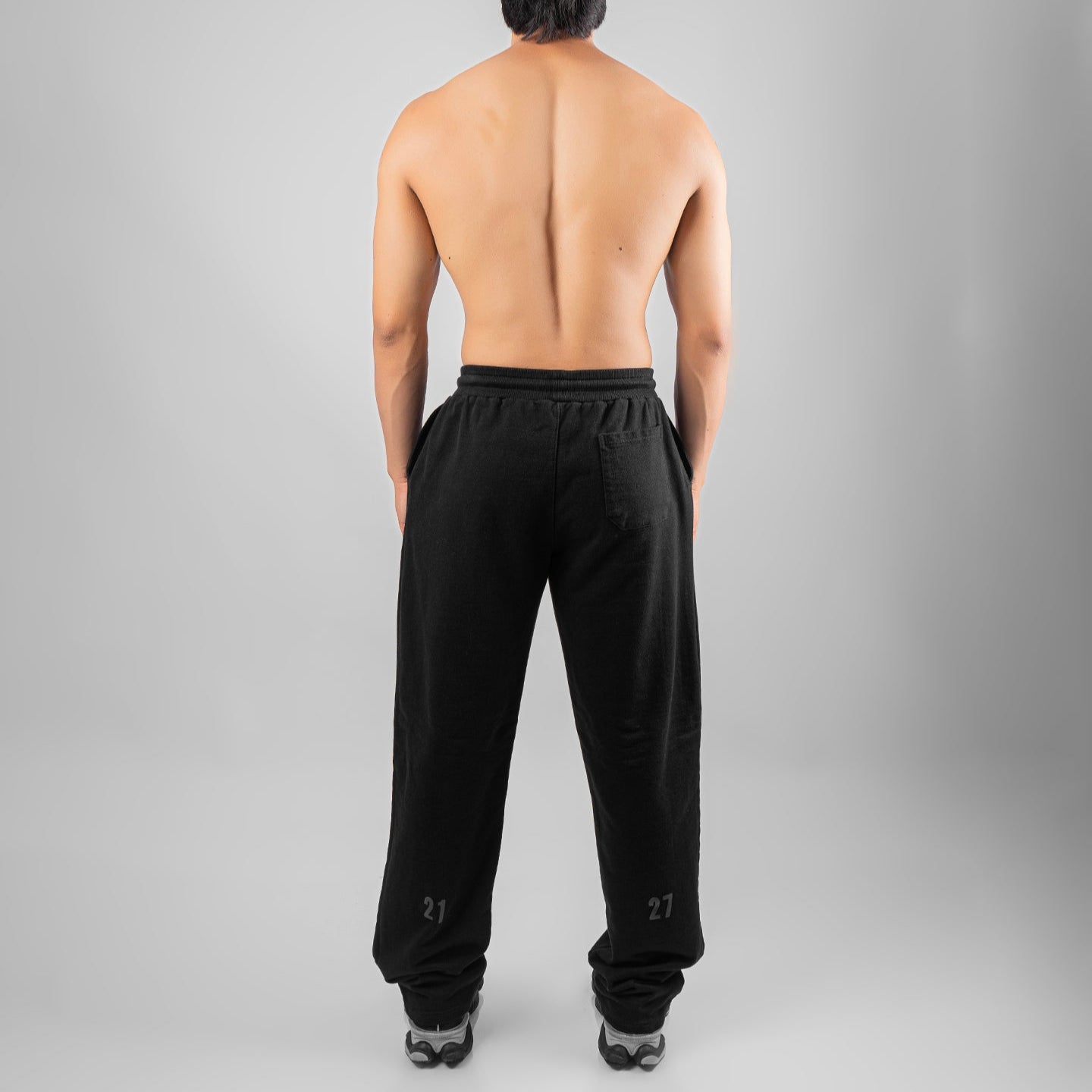 JOGGER RECTO 375GR (PREVENTA)